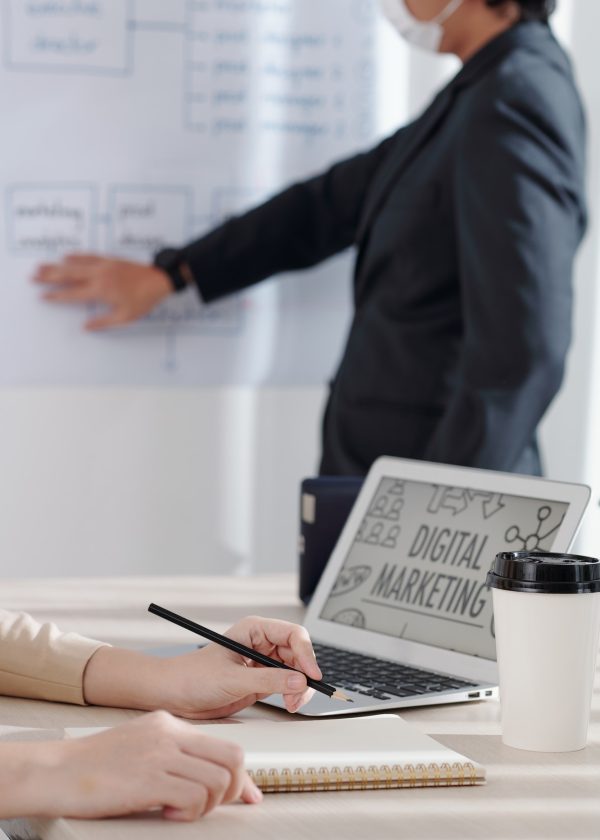 marketing-specialist-working-on-project.jpg